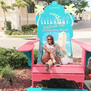 Meet your Posher, Debbie